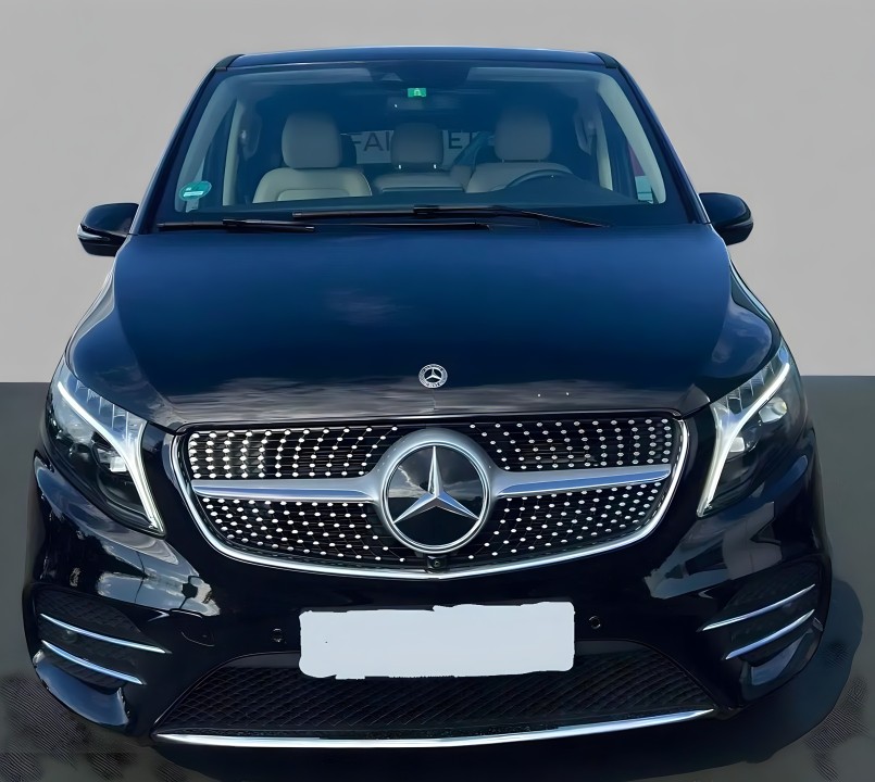 Mercedes-Benz V 300d AMG (5)