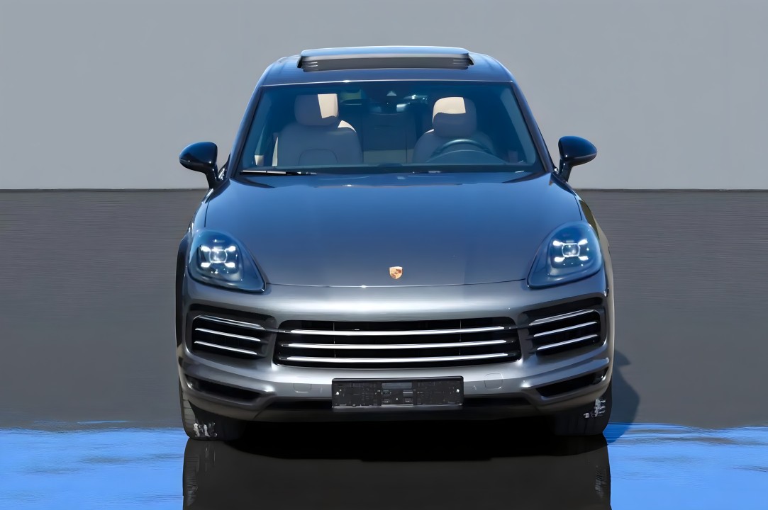Porsche Cayenne (2)