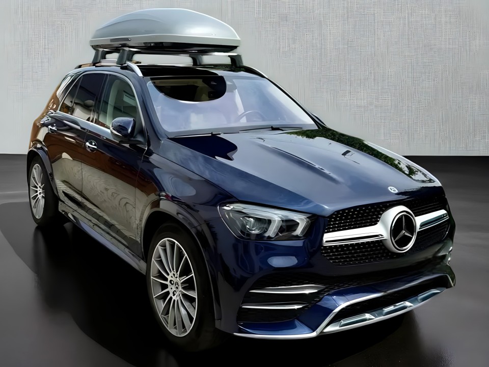 Mercedes-Benz GLE 350de 4MATIC AMG (2)