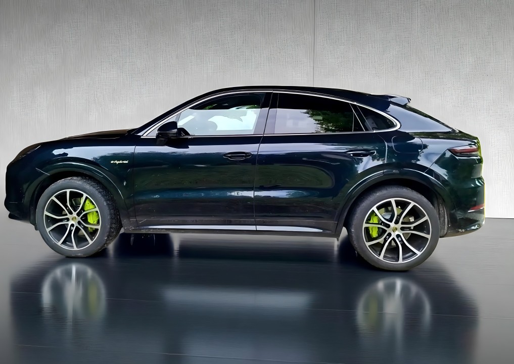 Porsche Cayenne E-HYBRID (3)