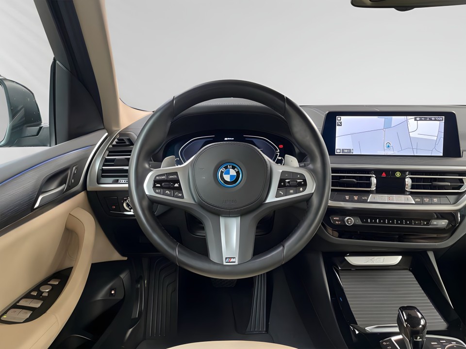 BMW X3 xDrive30e (4)