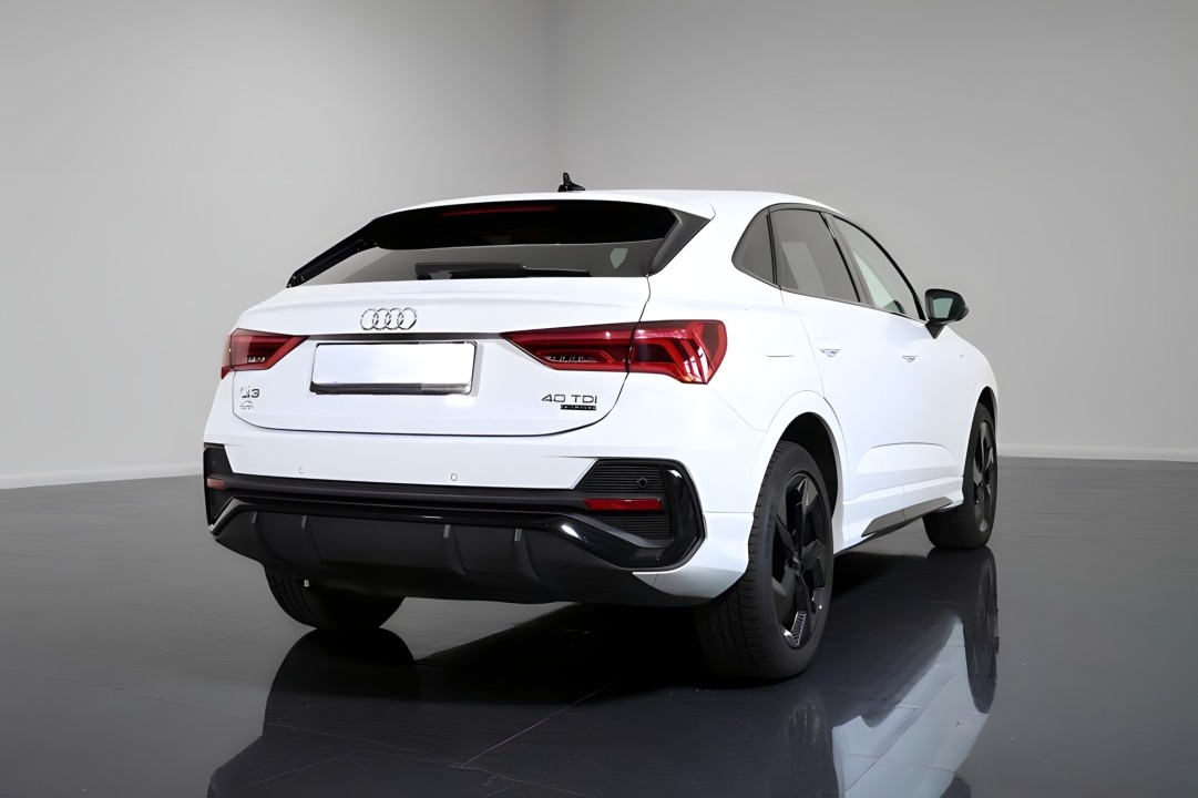 Audi Q3 Sportback 40TDI Quattro S-line (3)