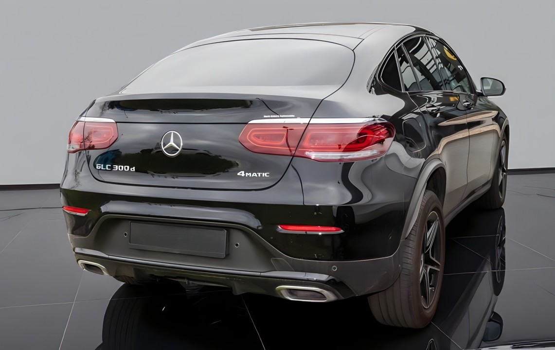 Mercedes-Benz GLC Coupe 300d 4MATIC AMG (2)