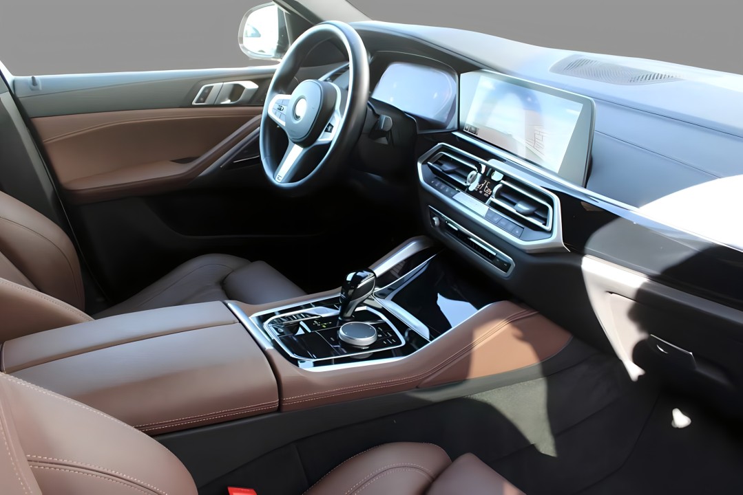 BMW X6 xDRIVE30d M-Sport (5)