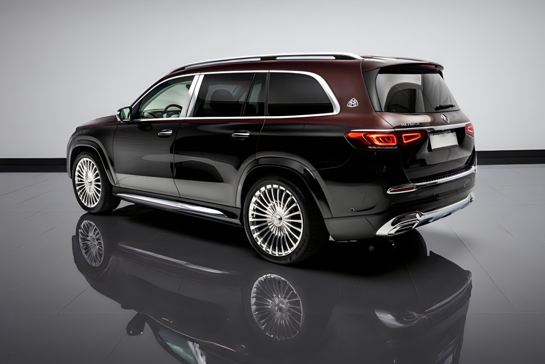 Mercedes-Benz GLS Maybach 600 (5)