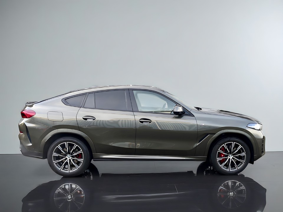 BMW X6 xDrive40i M-Sport (2)