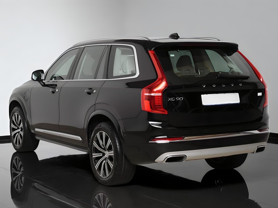 Volvo XC 90 T8 Recharge AWD Inscription (5)