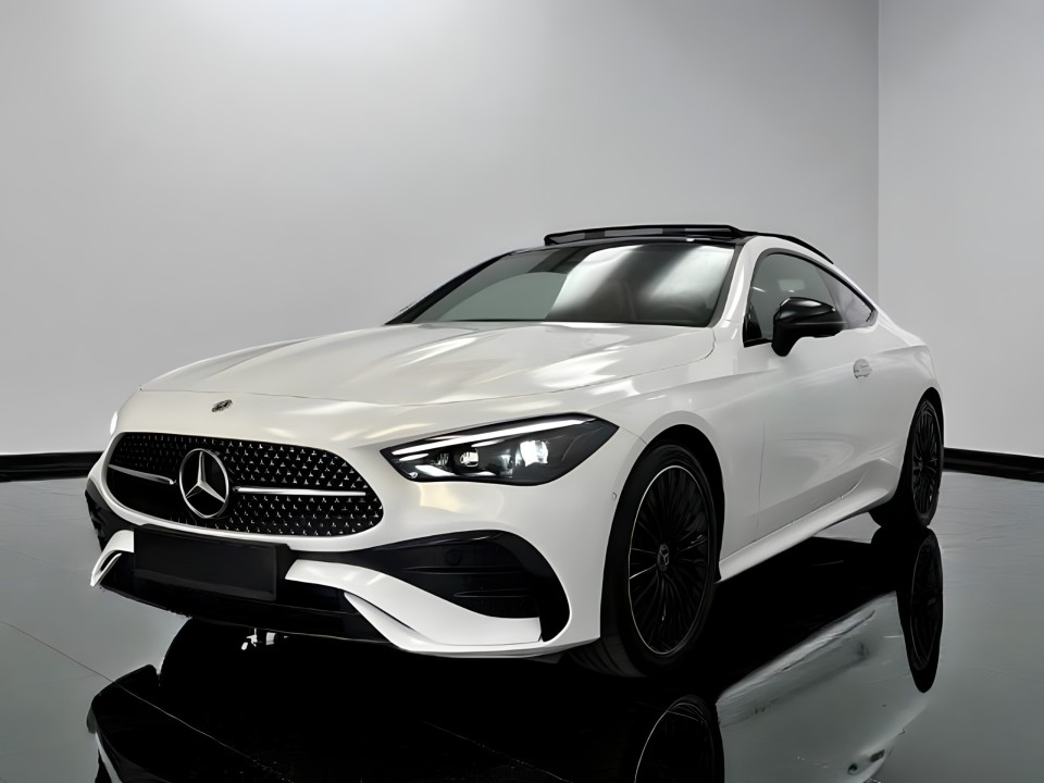 Mercedes-Benz CLE 200 AMG (4)