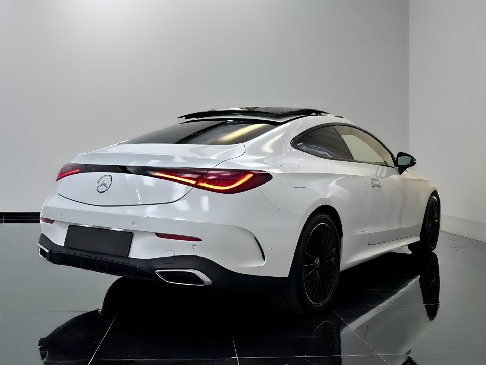 Mercedes-Benz CLE 200 AMG (2)