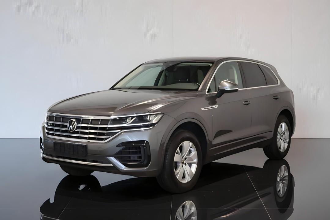 Volkswagen Touareg 3.0 TDI 4MATIC R-Line (5)