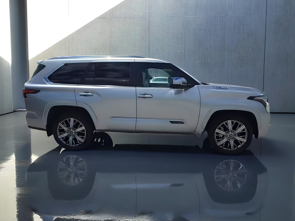 Toyota Sequoia 3.5L (3)