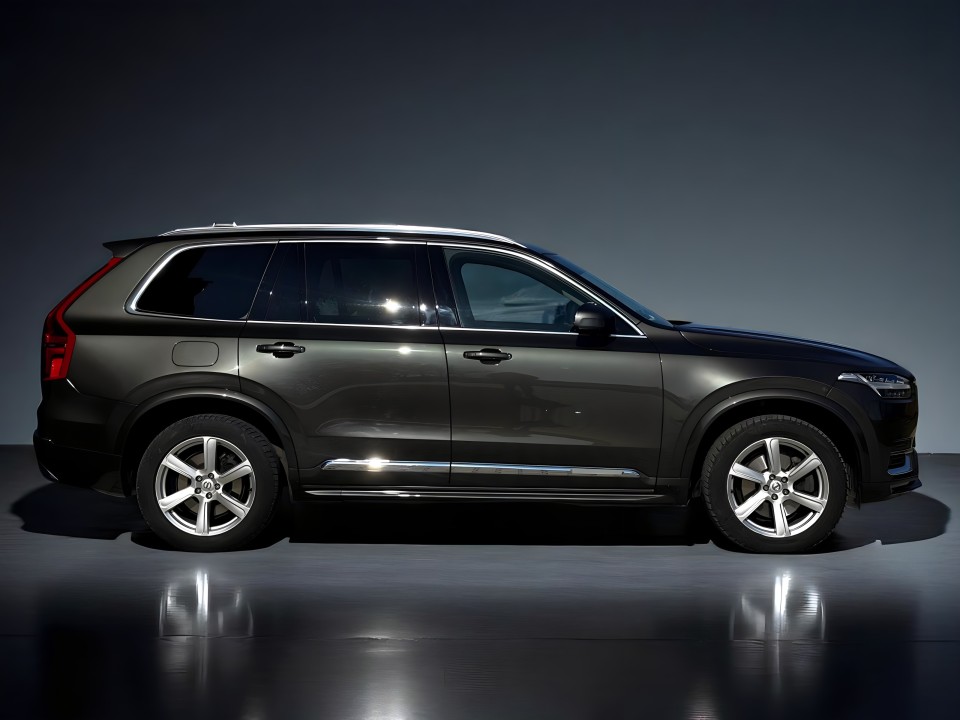 Volvo XC 90 Inscription (2)