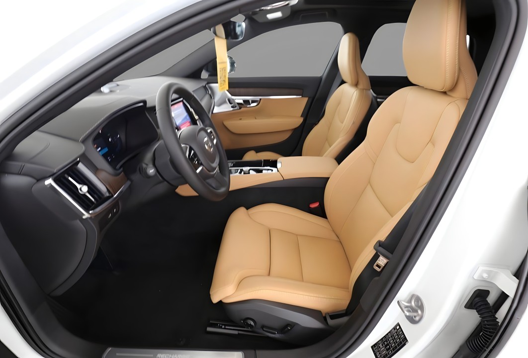 Volvo S90 T8 Ultimate Dark (3)