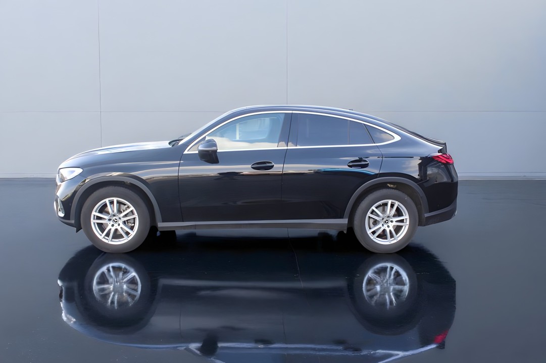 Mercedes-Benz GLC Coupe 220d (2)