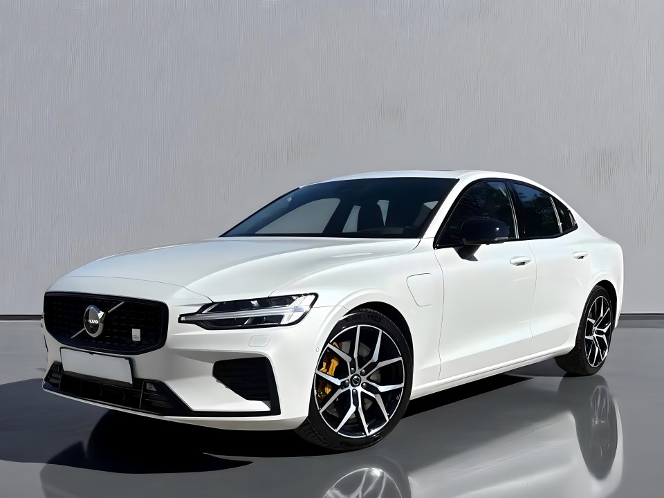 Volvo S60 Volvo S 60 Recharge T8 AWD (1)