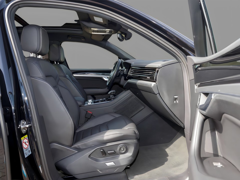 Volkswagen Touareg 3.0TSI Elegance (3)