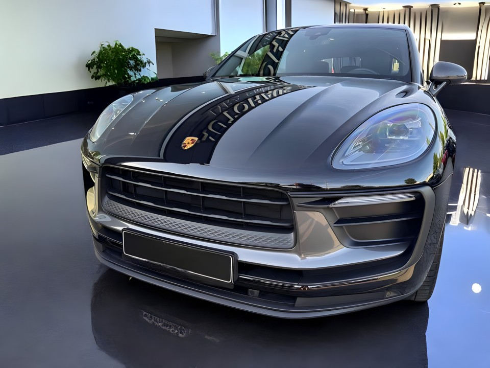 Porsche Macan (2)
