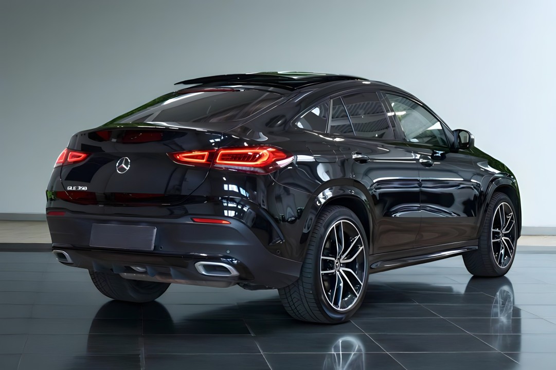 Mercedes-Benz GLE Coupe 350e 4MATIC AMG Line (2)