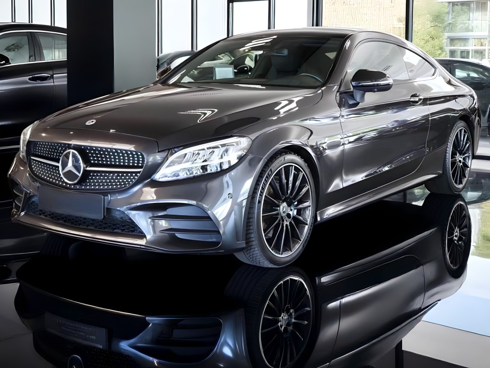 Mercedes-Benz C Coupe 200 (3)