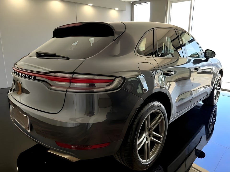 Porsche Macan 2.0 (2)