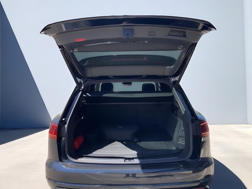 Volkswagen Touareg R V6 TSI eHybrid (5)