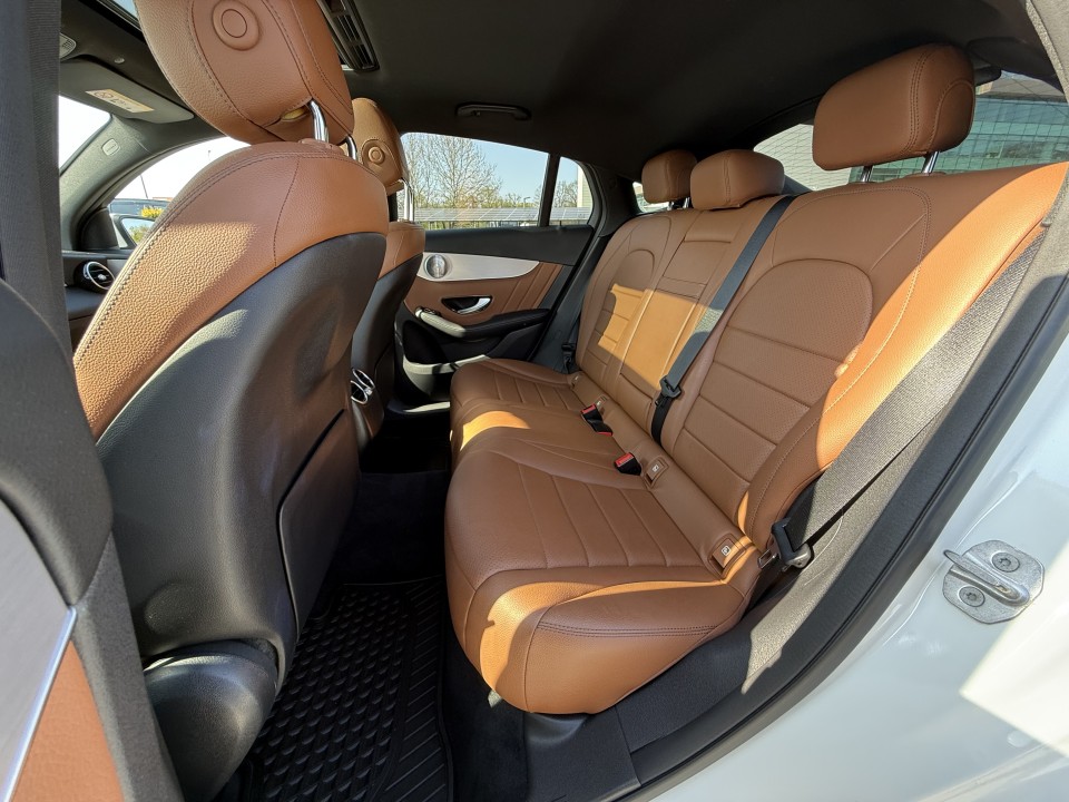 Mercedes-Benz GLC Coupé 300d 4MATIC AMG Line - foto 13