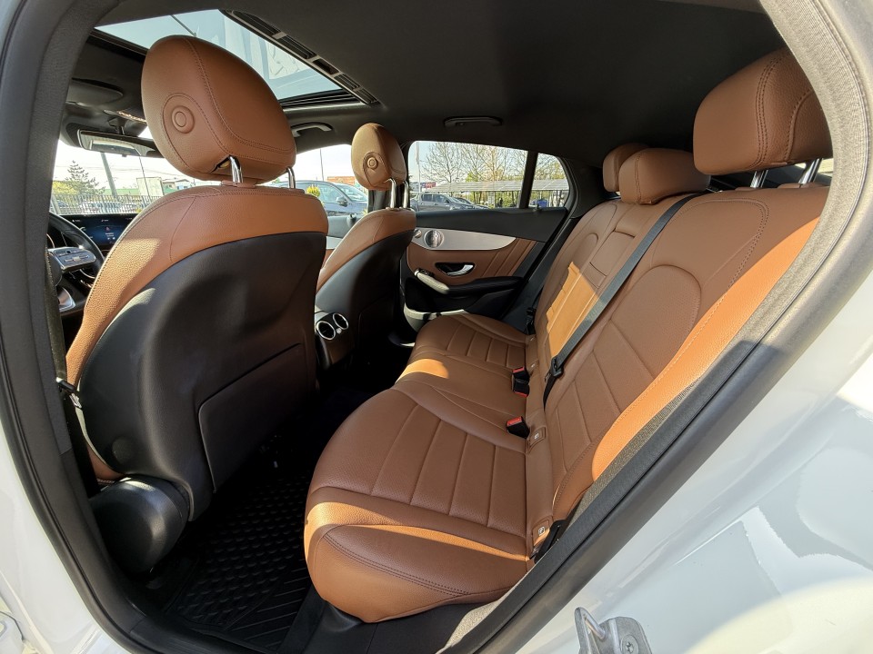 Mercedes-Benz GLC Coupé 300d 4MATIC AMG Line - foto 14