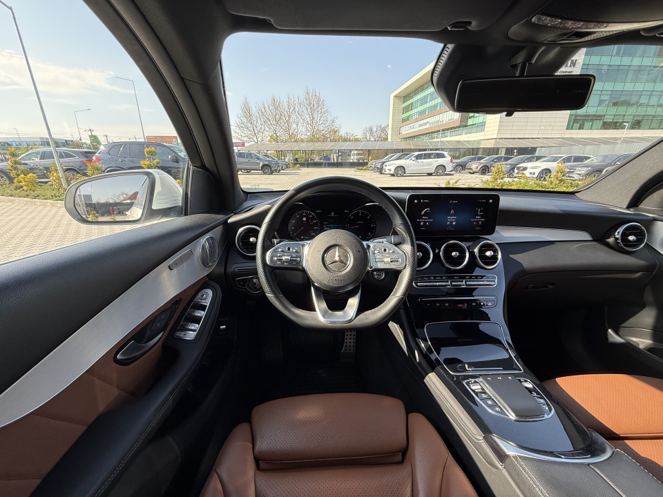 Mercedes-Benz GLC Coupé 300d 4MATIC AMG Line - foto 22