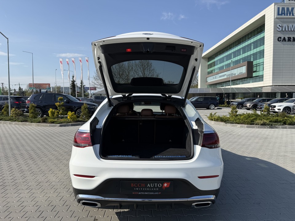 Mercedes-Benz GLC Coupé 300d 4MATIC AMG Line - foto 28