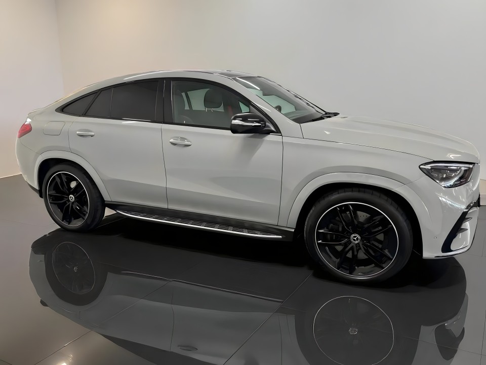 Mercedes-Benz GLE Coupe 450d 4MATIC AMG Line (2)