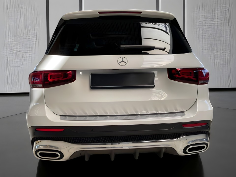 Mercedes-Benz GLB 250 4MATIC AMG Line (5)