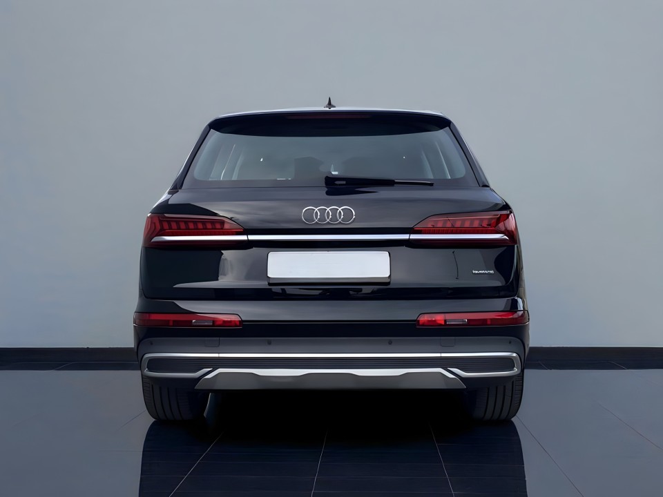 Audi Q7 55 TFSIe quattro tiptronic (4)