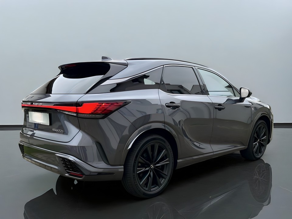 Lexus Seria RX 500h F-Sport (2)