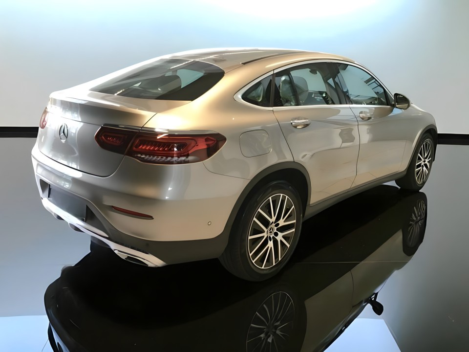 Mercedes-Benz GLC Coupe 200 4MATIC (2)
