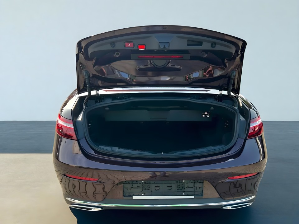 Mercedes-Benz E Cabrio 200 4MATIC (4)