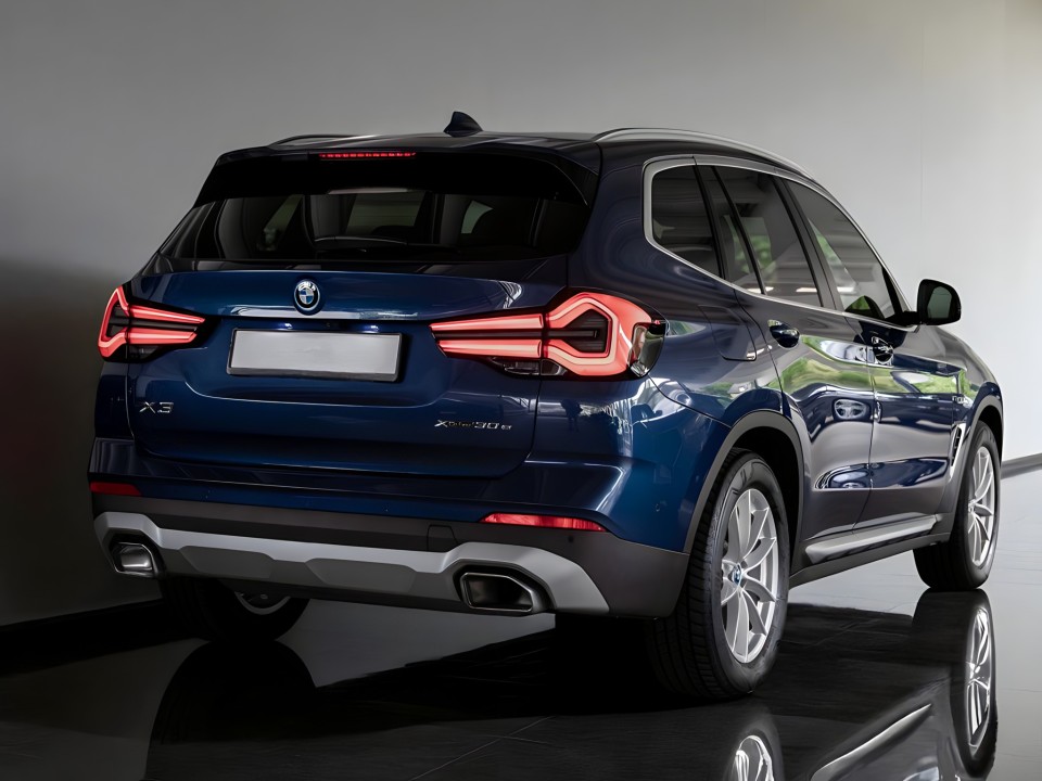 BMW X3 xDrive 30e (3)