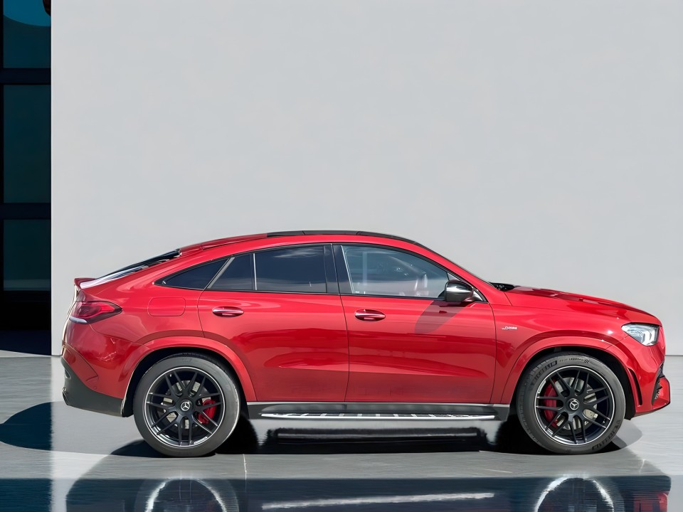Mercedes-Benz GLE Coupe AMG 53 4MATIC+ (2)