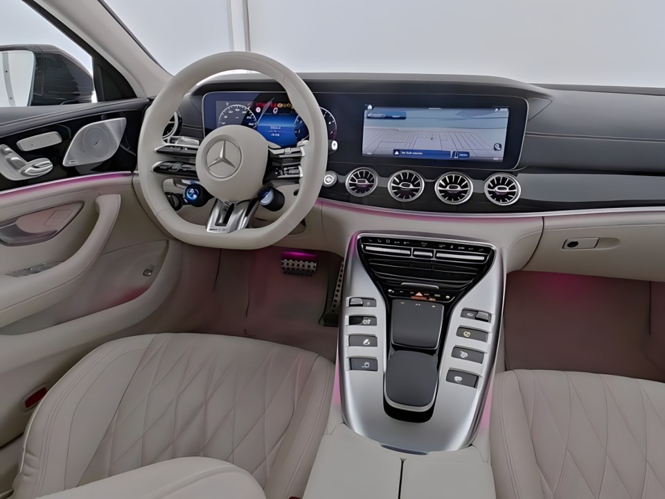 Mercedes-Benz AMG GT 43 4MATIC+ (3)