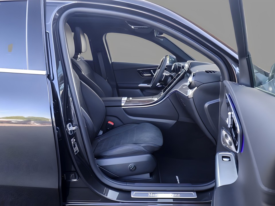 Mercedes-Benz GLC Coupe 220d 4MATIC AMG Line (5)