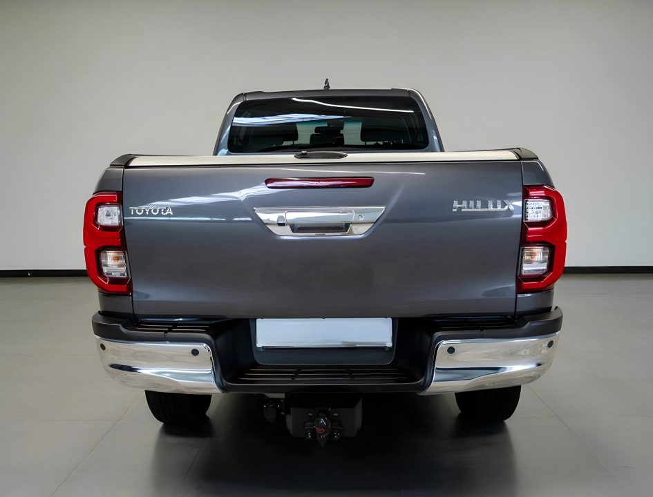Toyota Hilux 2.8 Executive (5)