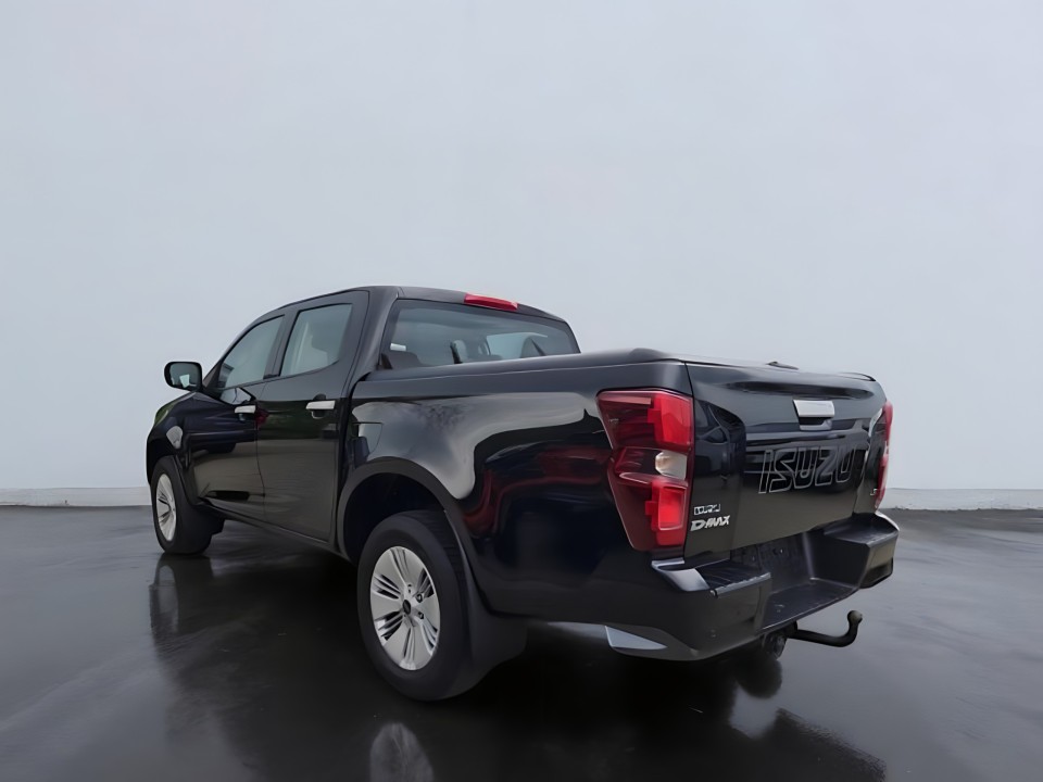 Isuzu D-Max Double Cab LS 4WD (5)