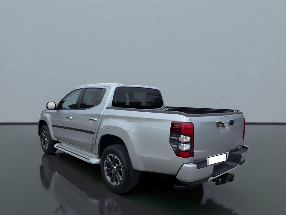 Mitsubishi L200 Select 4WD (5)