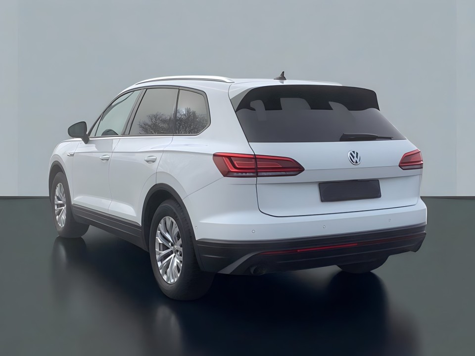 Volkswagen Touareg V6 TDI (5)