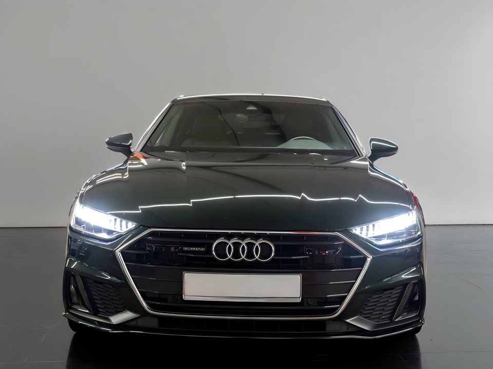 Audi A7 Sportback 50TFSIe Quattro S-line (2)