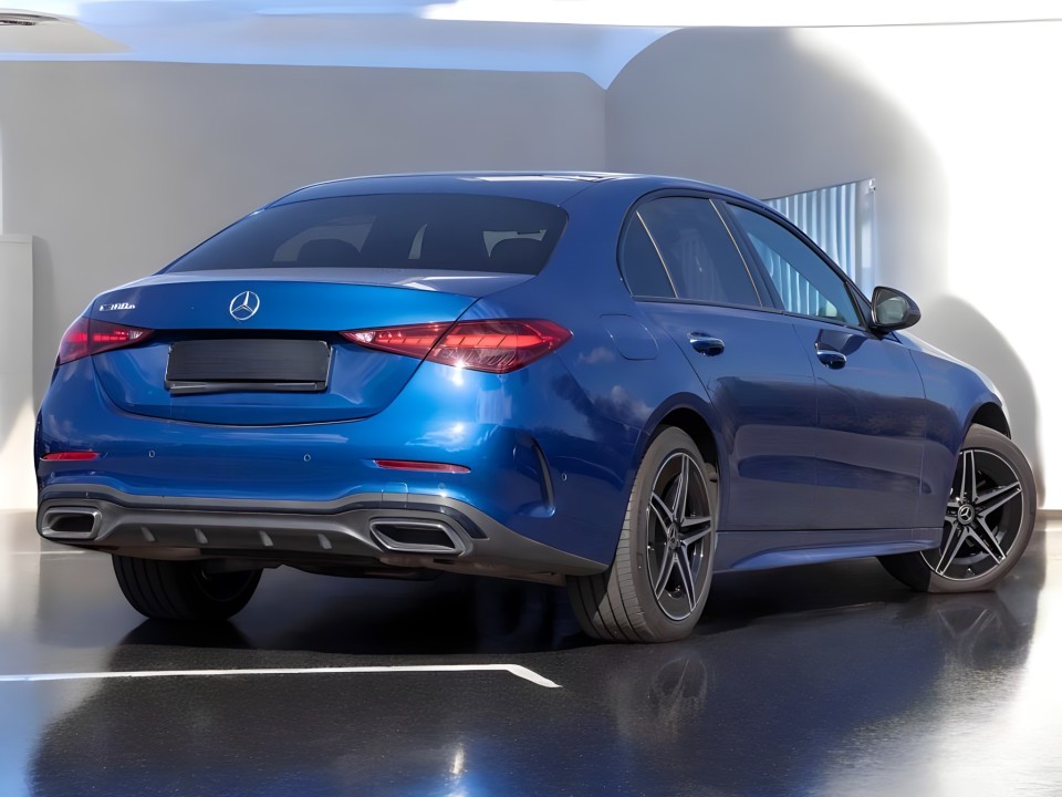 Mercedes-Benz C 300e AMG (2)