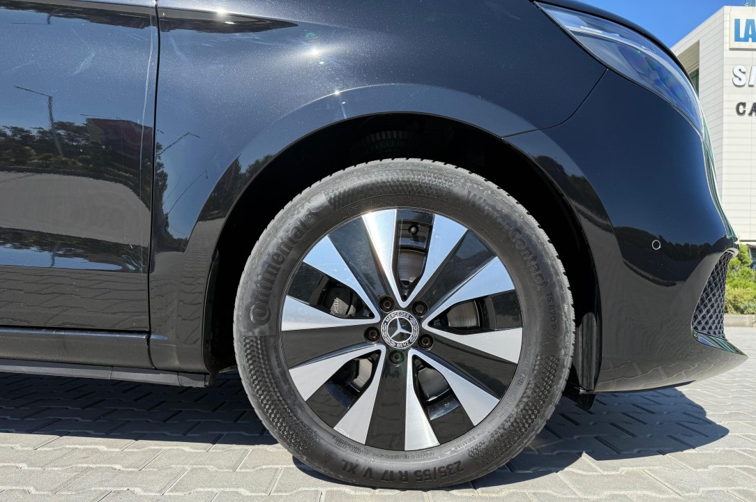 Mercedes-Benz V 250d Extralong VIP - foto 30