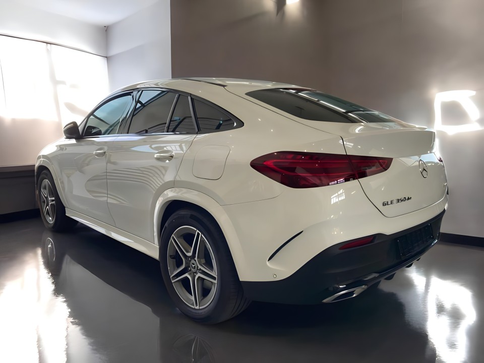 Mercedes-Benz GLE Coupe 350de 4MATIC AMG (4)