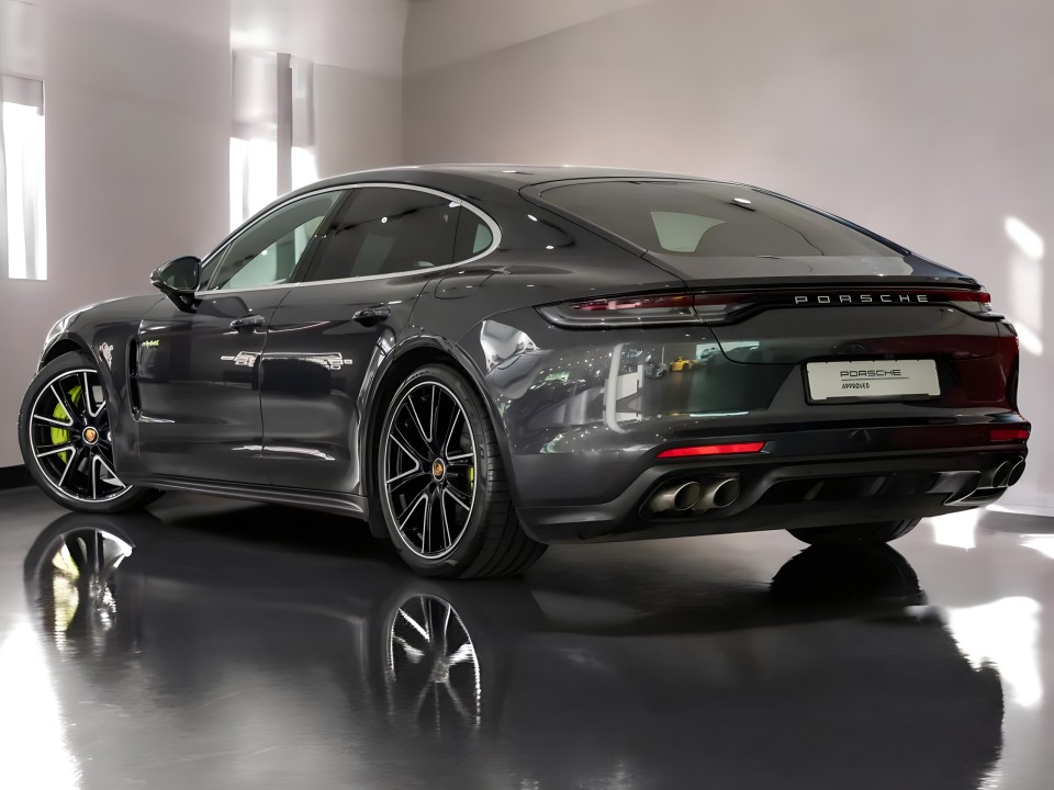 Porsche Panamera 4S E-Hybrid (4)
