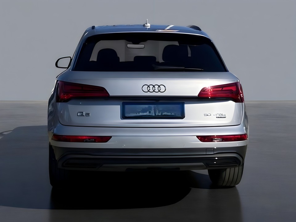 Audi Q5 50 TFSIe quattro (4)