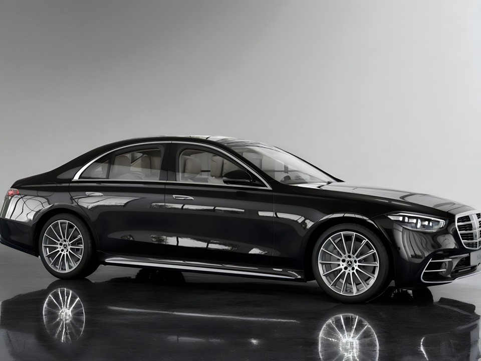 Mercedes-Benz S 580e AMG (2)